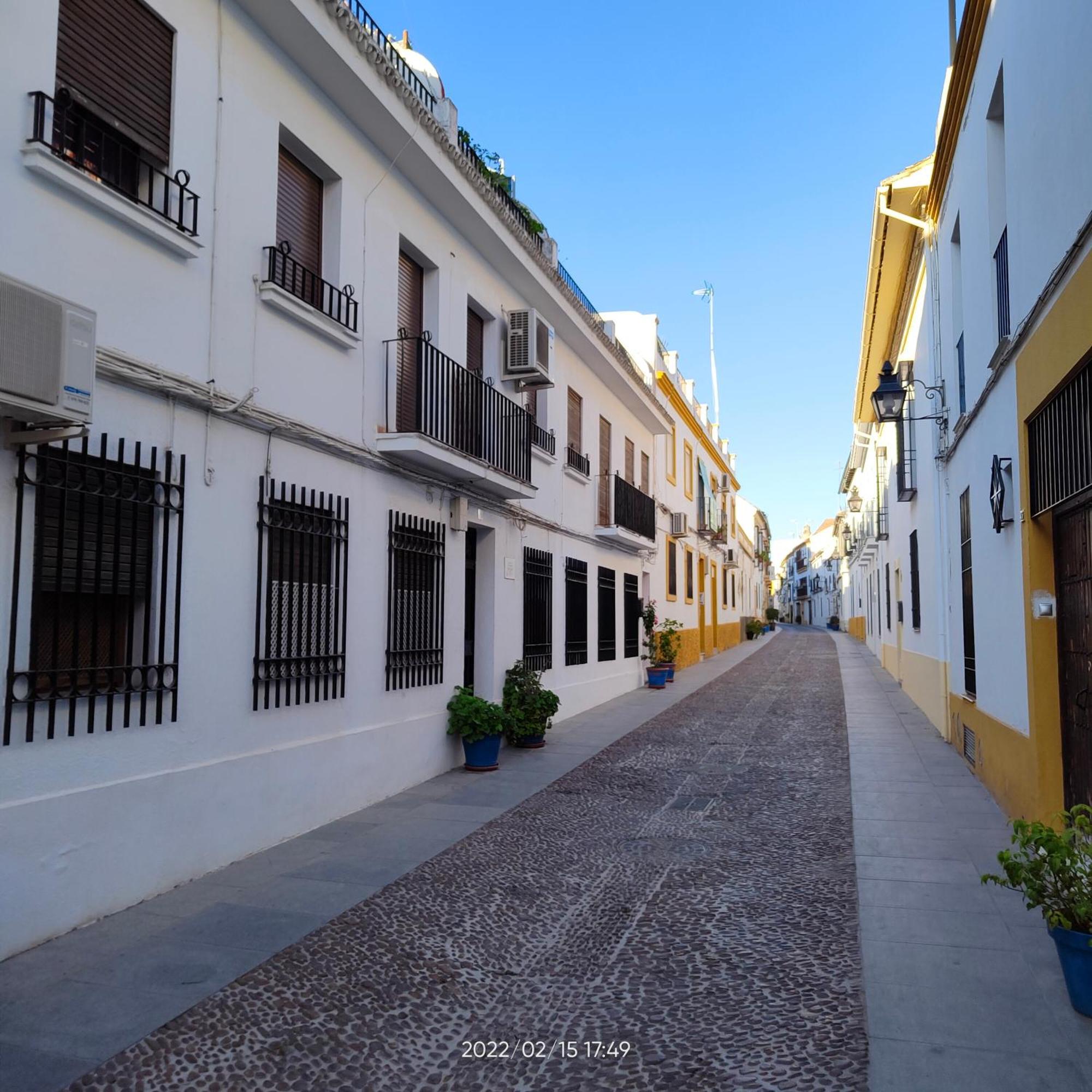Mira Los Patios Cordoba Exterior photo